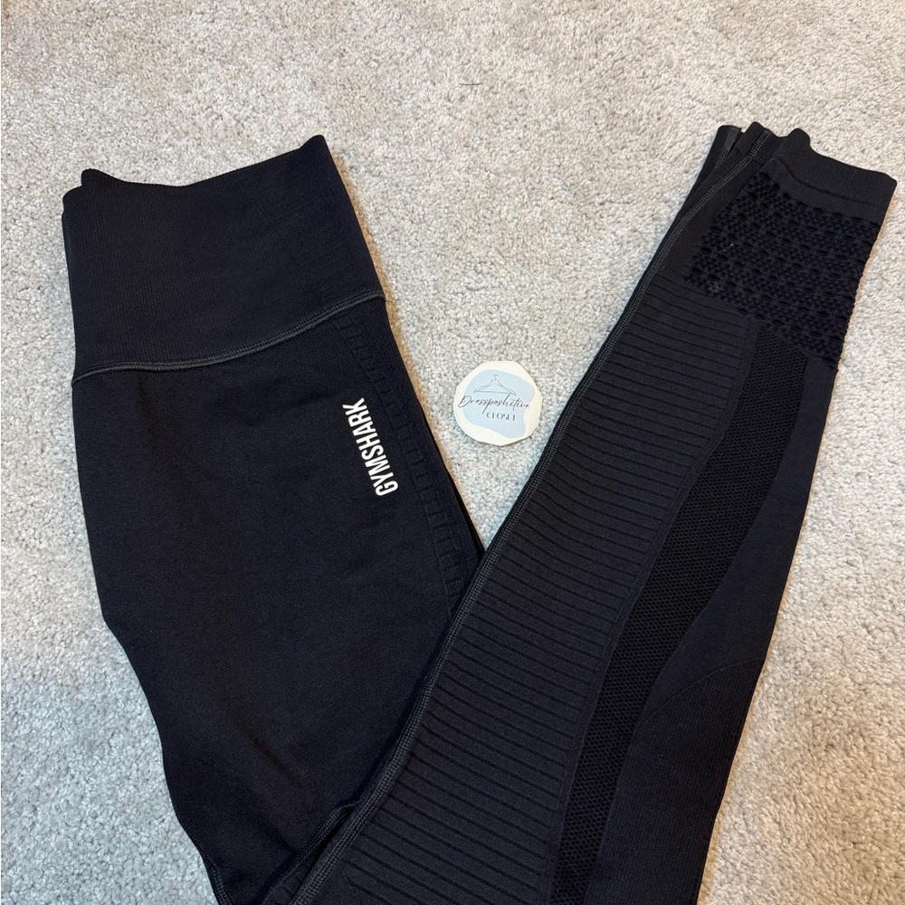 Gymshark Energy Seamless High Rise Perforated Eyelet Cut Out
Leggings